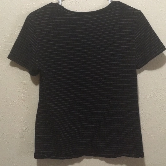 H&M Tee - Picture 3 of 3